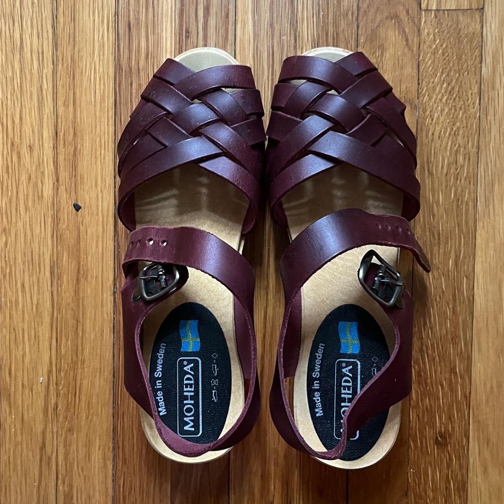“Betty” Oxblood Woven Leather and wood peep toe clog sandal